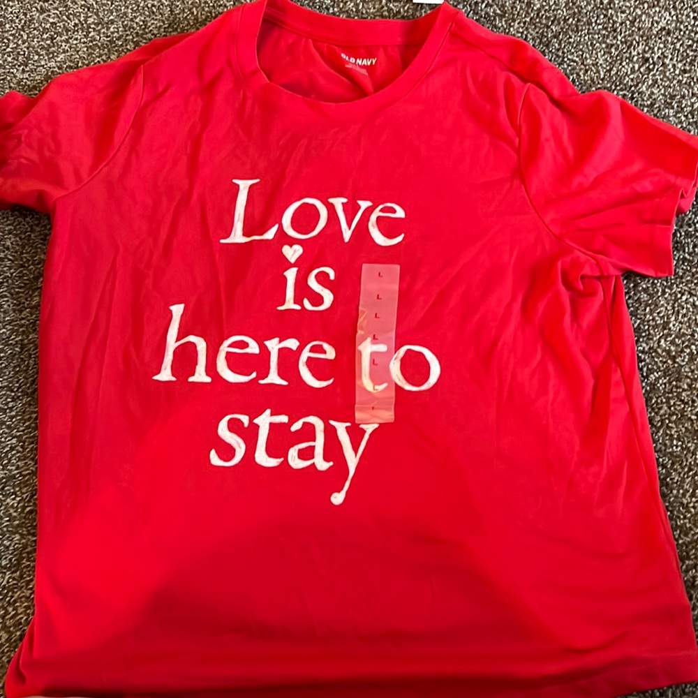 NWT Old Navy Valentine’s day Shirt